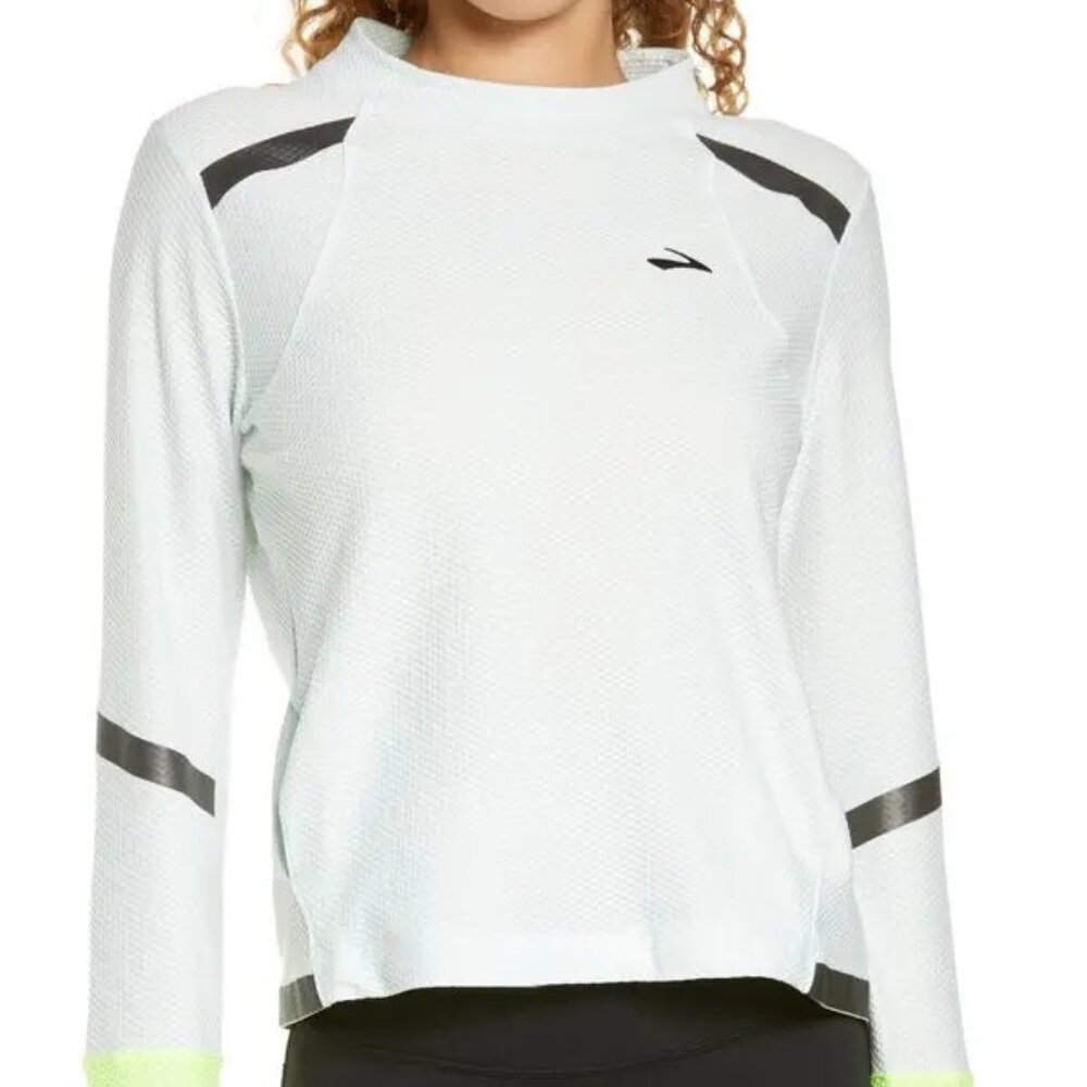 Brooks Carbonite reflective running long sleeve t-shirt